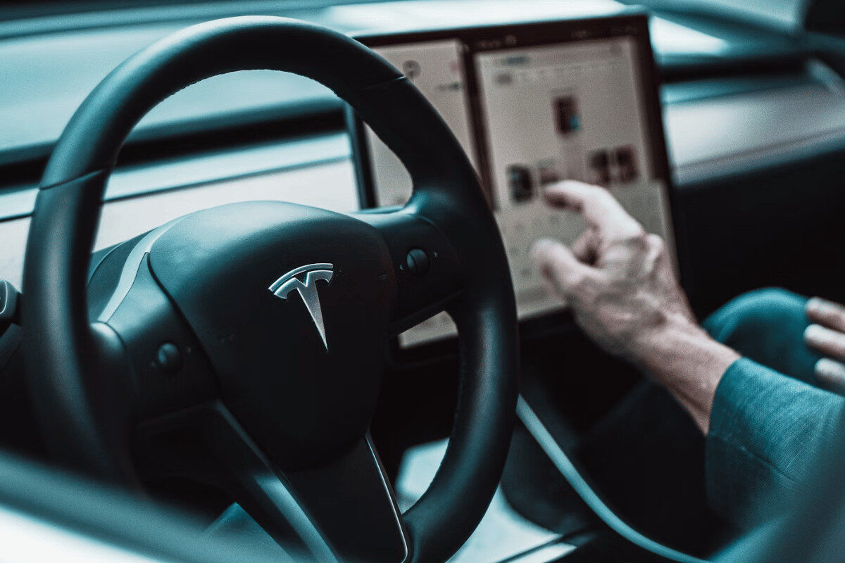 Comment fonctionne la garantie Tesla et quand votre assurance prend le relais