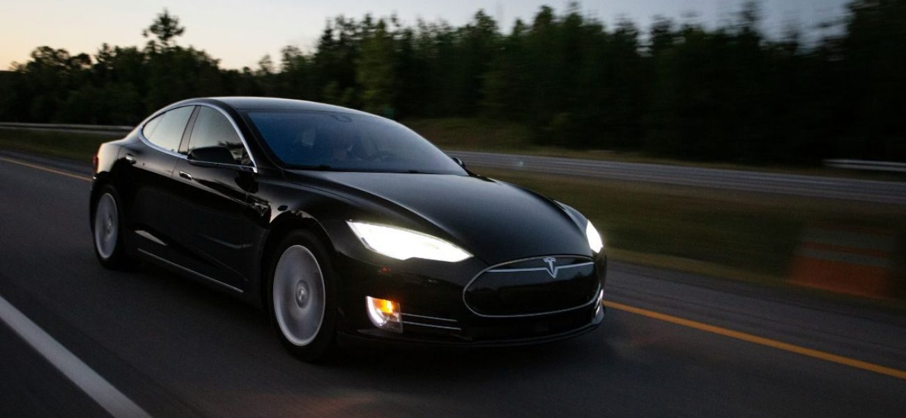 Protection juridique spéciale véhicule électrique : est-ce utile pour votre Tesla ?